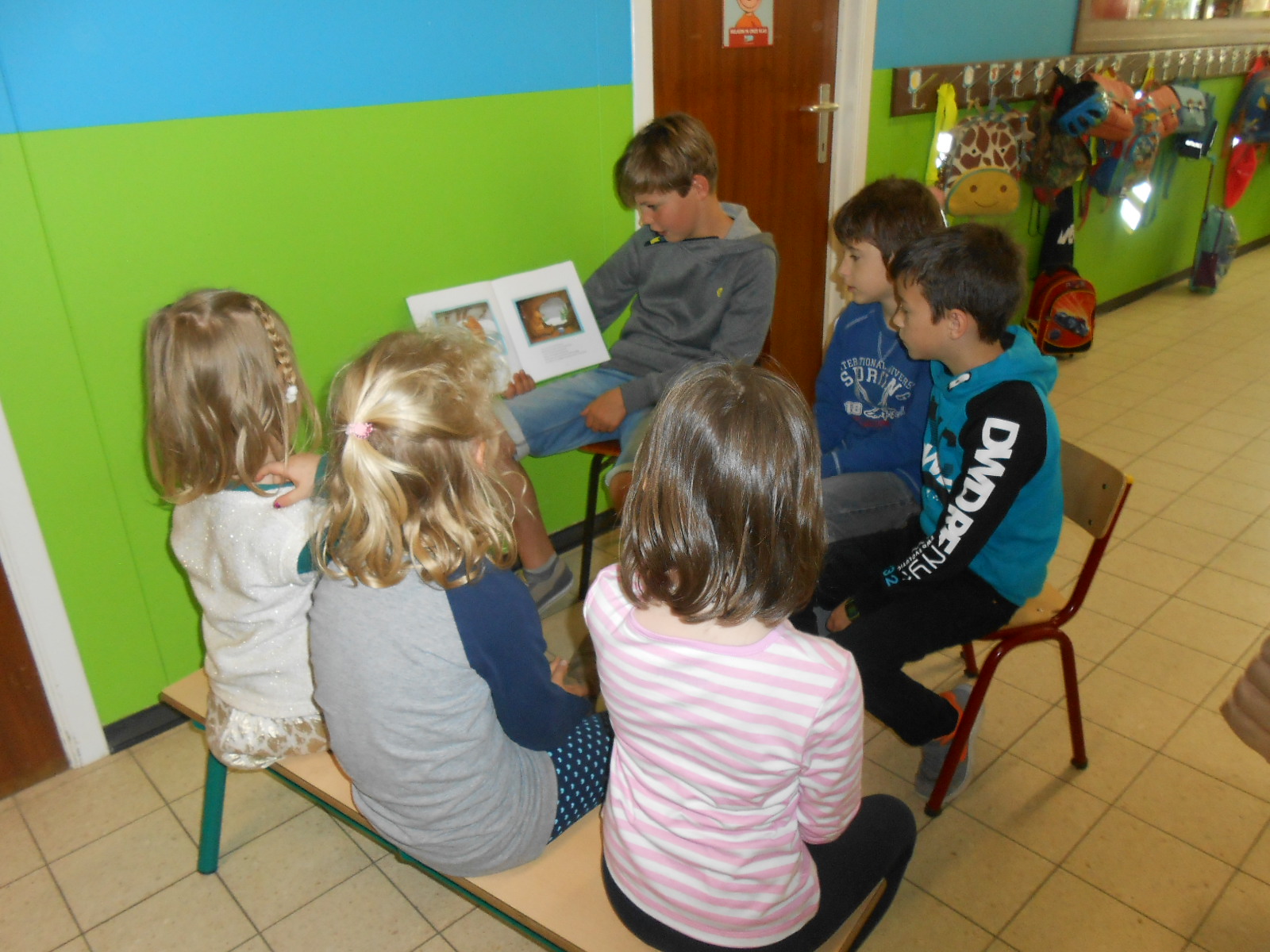 voorlezen in de kleuterschool